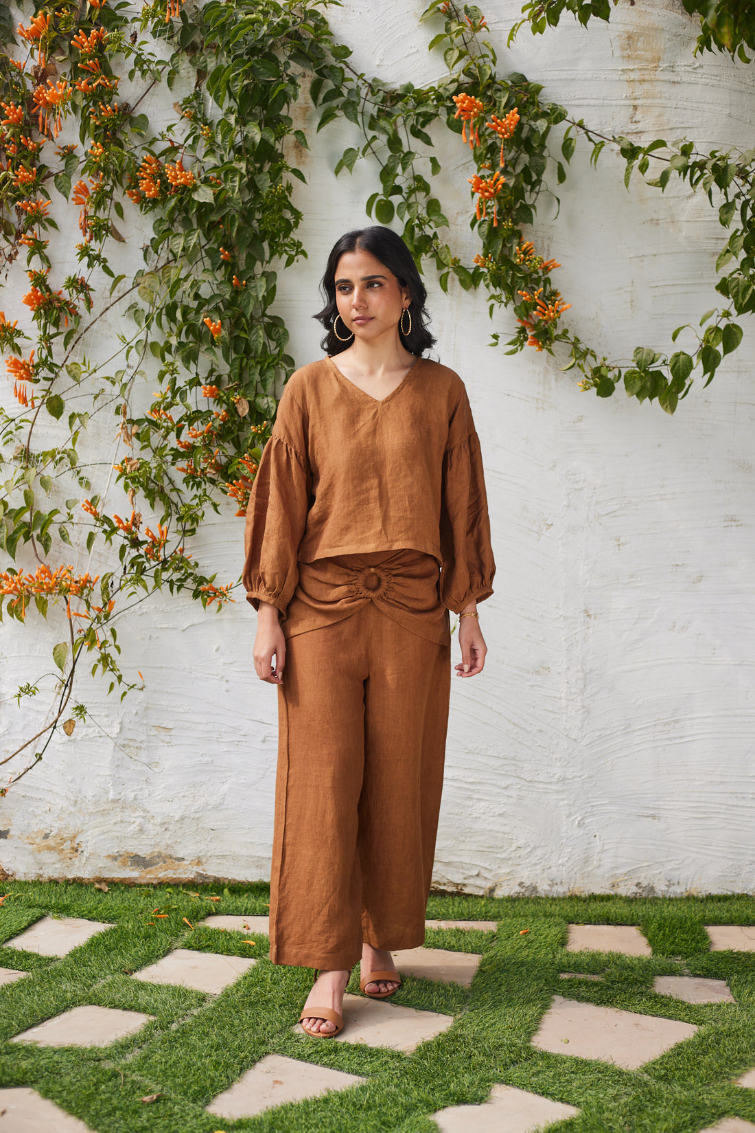 Brick Lane Blouse- Brown Linen